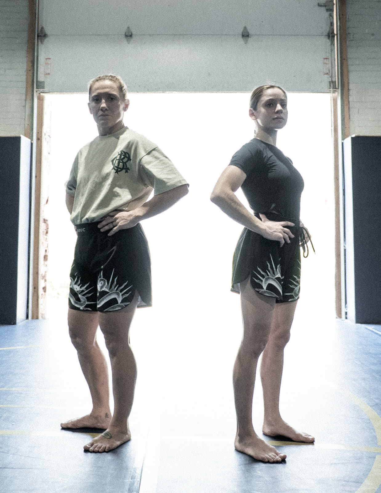 Combat Shorts & Legacy Tee · 04